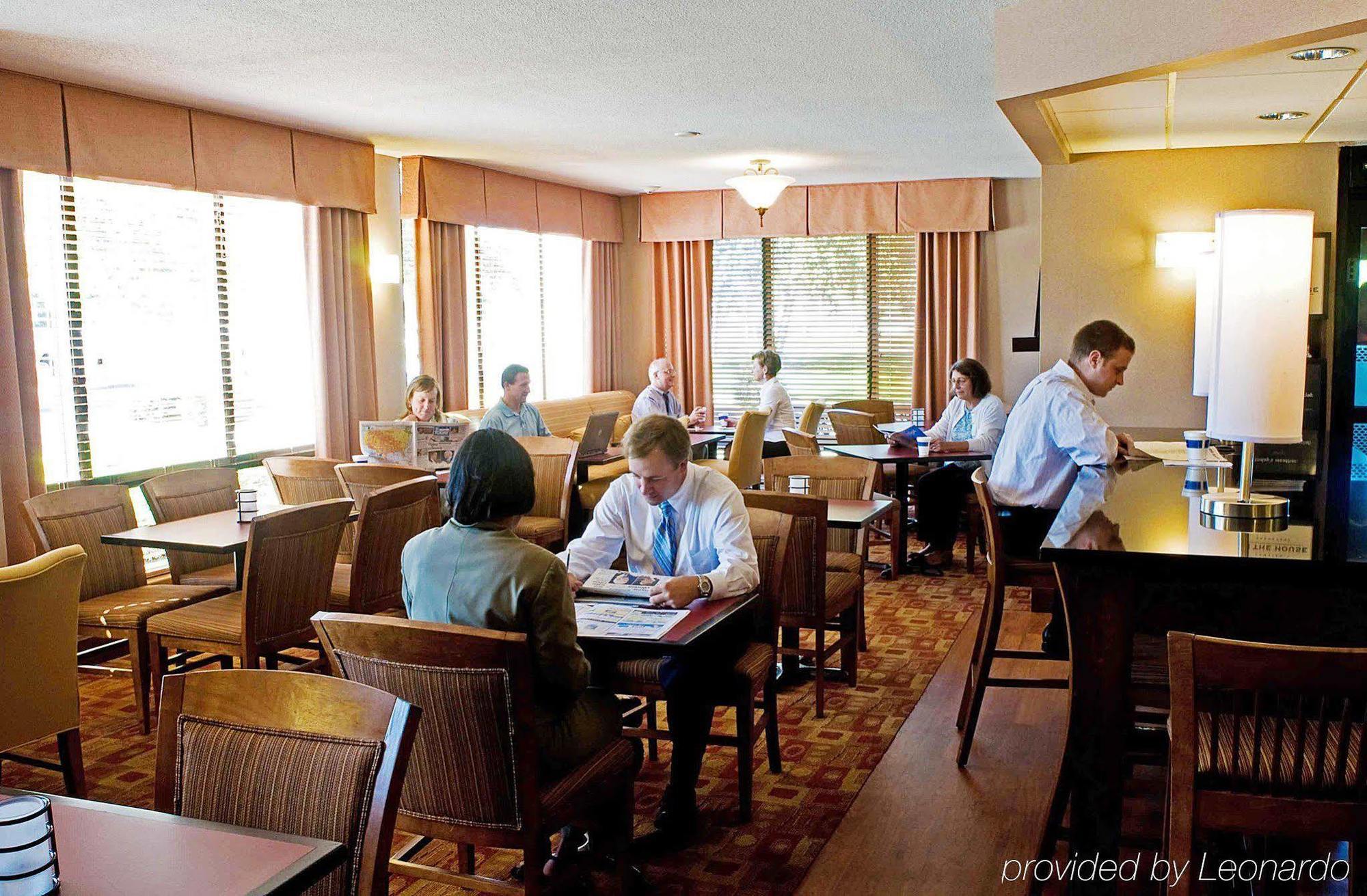 Hampton Inn Fall River/Westport North Westport Restaurant bilde